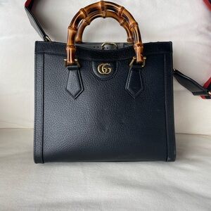 Gucci Diana medium tote Bag with Bamboo Handle